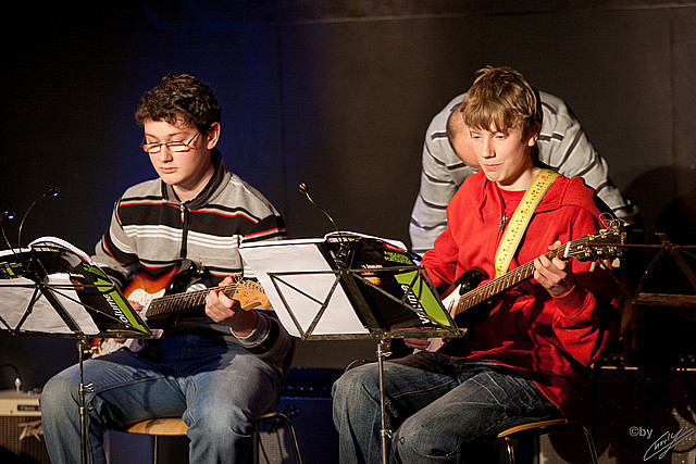 2010-02-21 - Gitarrenkurs Musikschule 050.jpg