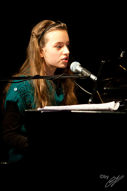 2011-11-29 - Weihnachtspodium der Musikschule - 196.jpg