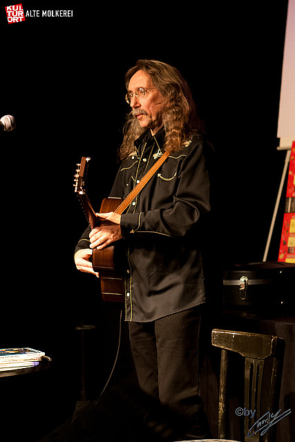 20120215 - Peter Bursch - Gitarrenworkshop - 007.jpg