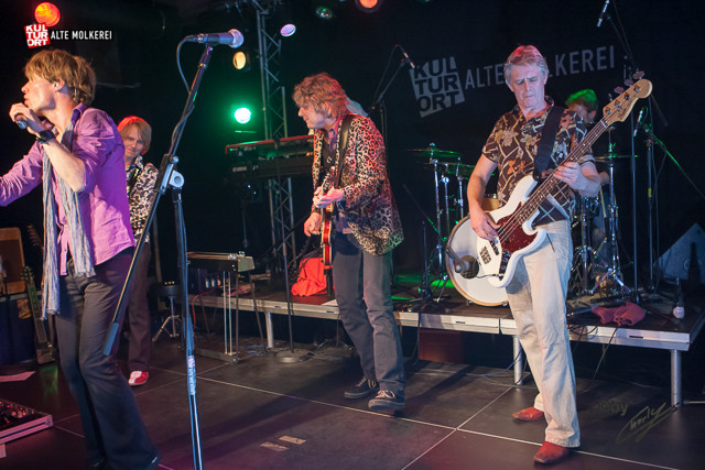 Voodoo Lounge - Stones Tribute - 24.jpg