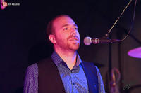 20130923 - Meena Cryle & The Chris Fillmore Band - 016.jpg